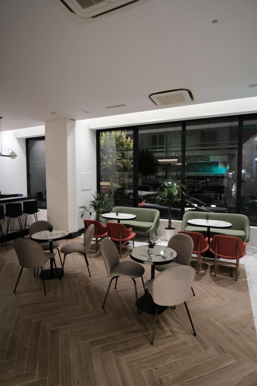 公园酒店 拉里萨 外观 照片